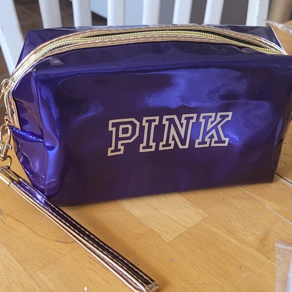 COPY - 2/14 NWT PINK COSMETIC BAG